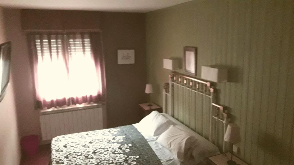 Hostal Martin - Sanabria Ribadelago エクステリア 写真